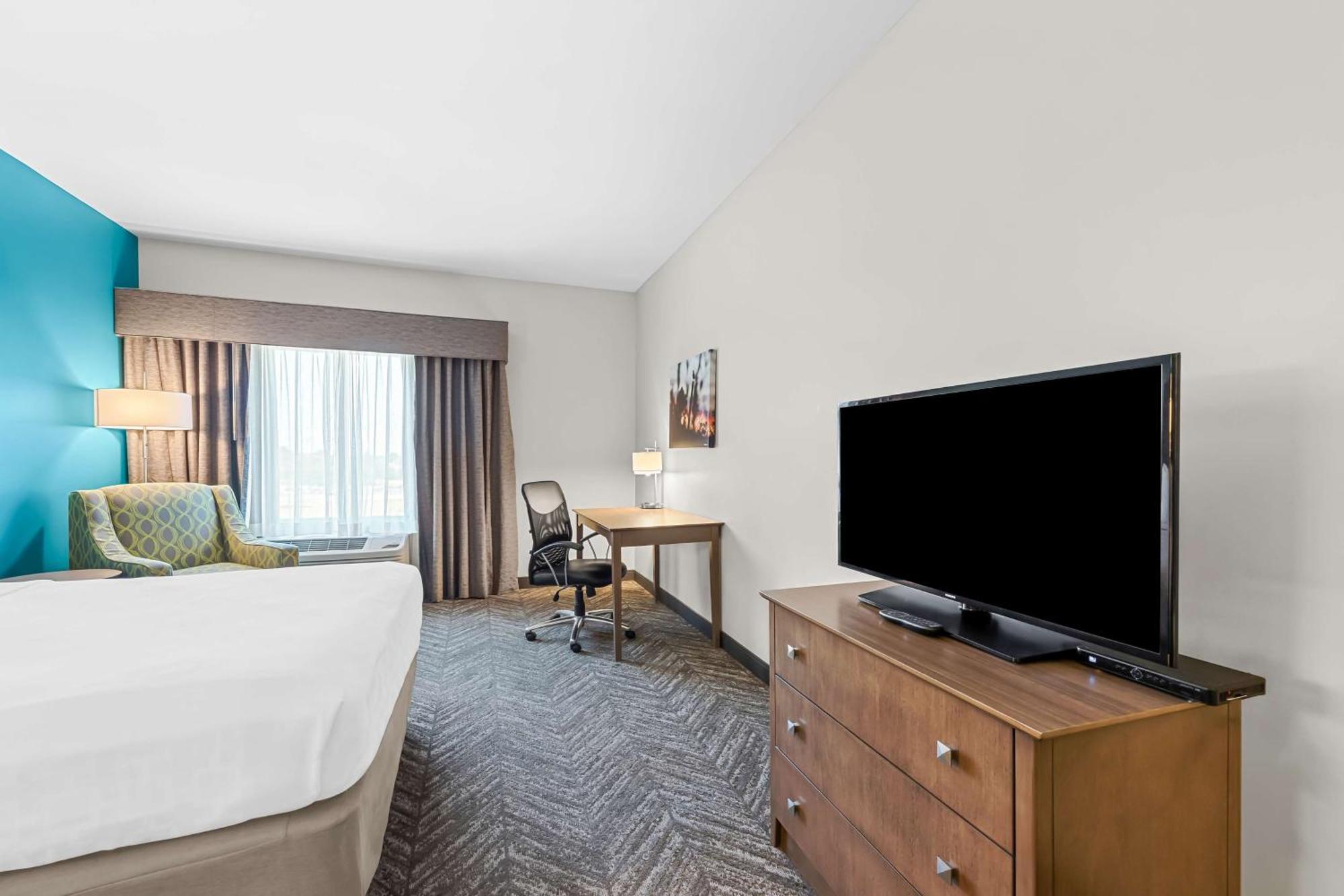 Best Western Plus Bolivar Hotel & Suites Esterno foto