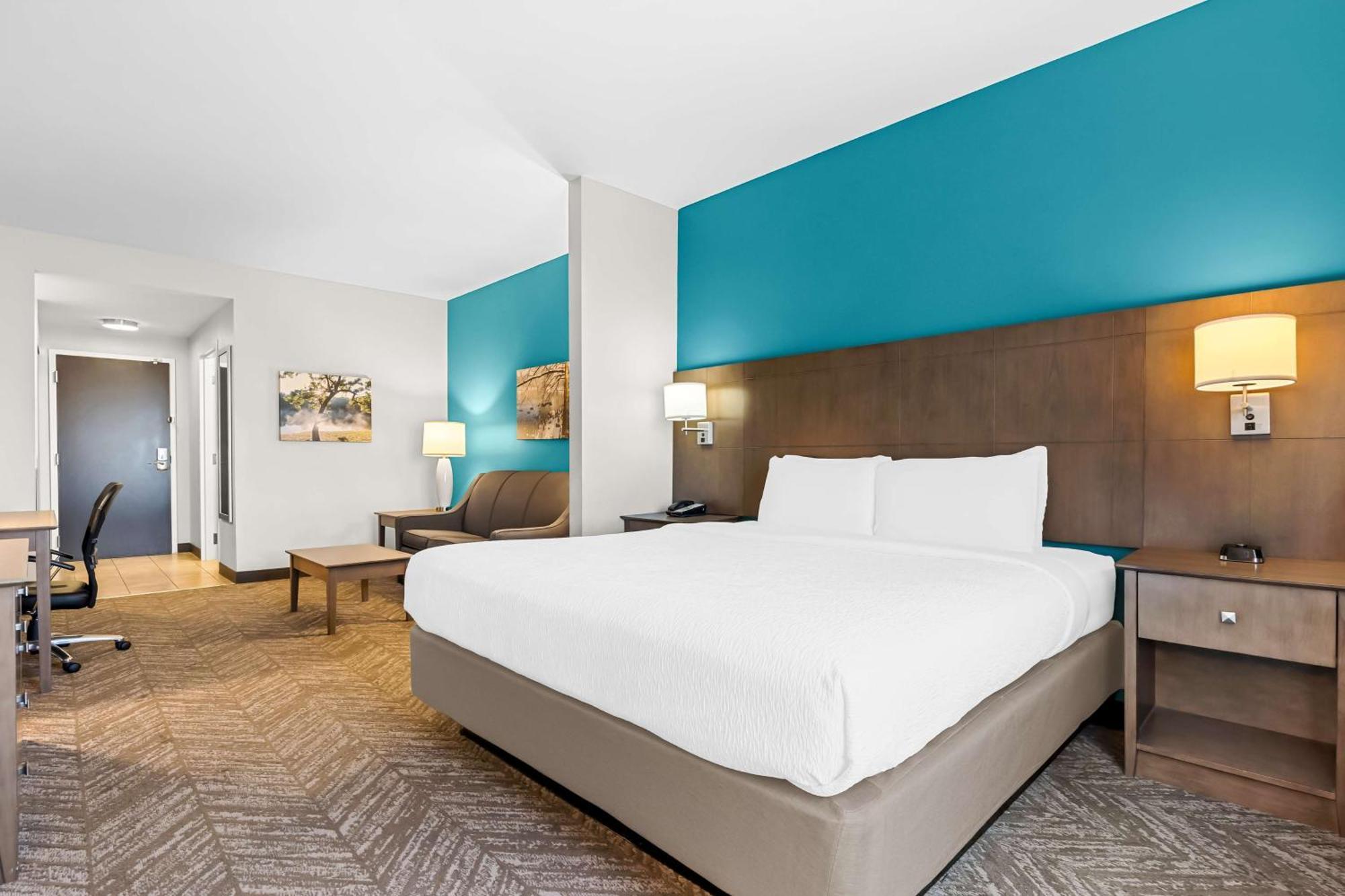 Best Western Plus Bolivar Hotel & Suites Esterno foto