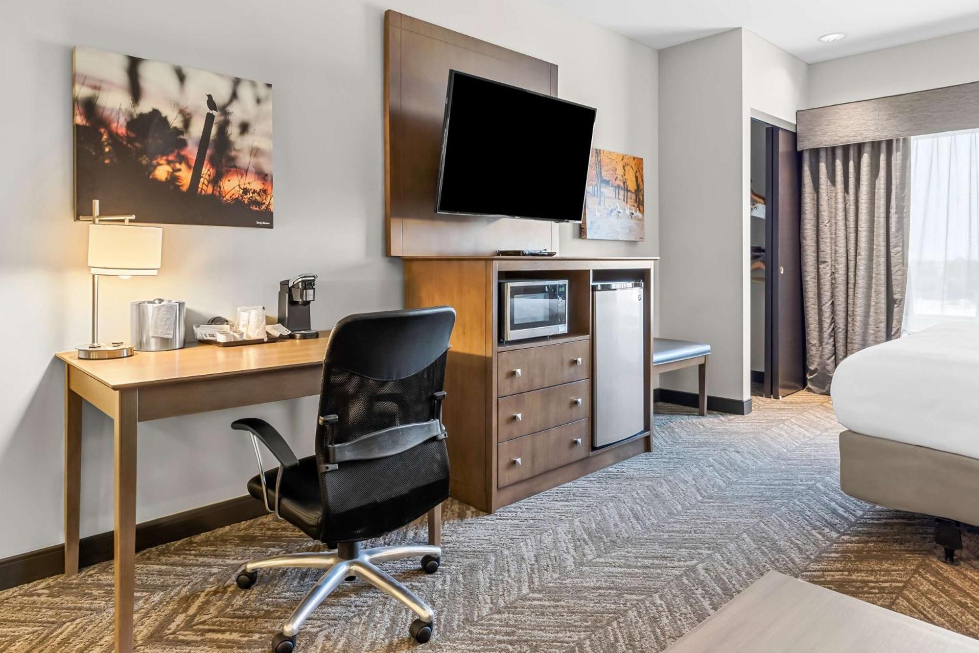 Best Western Plus Bolivar Hotel & Suites Esterno foto