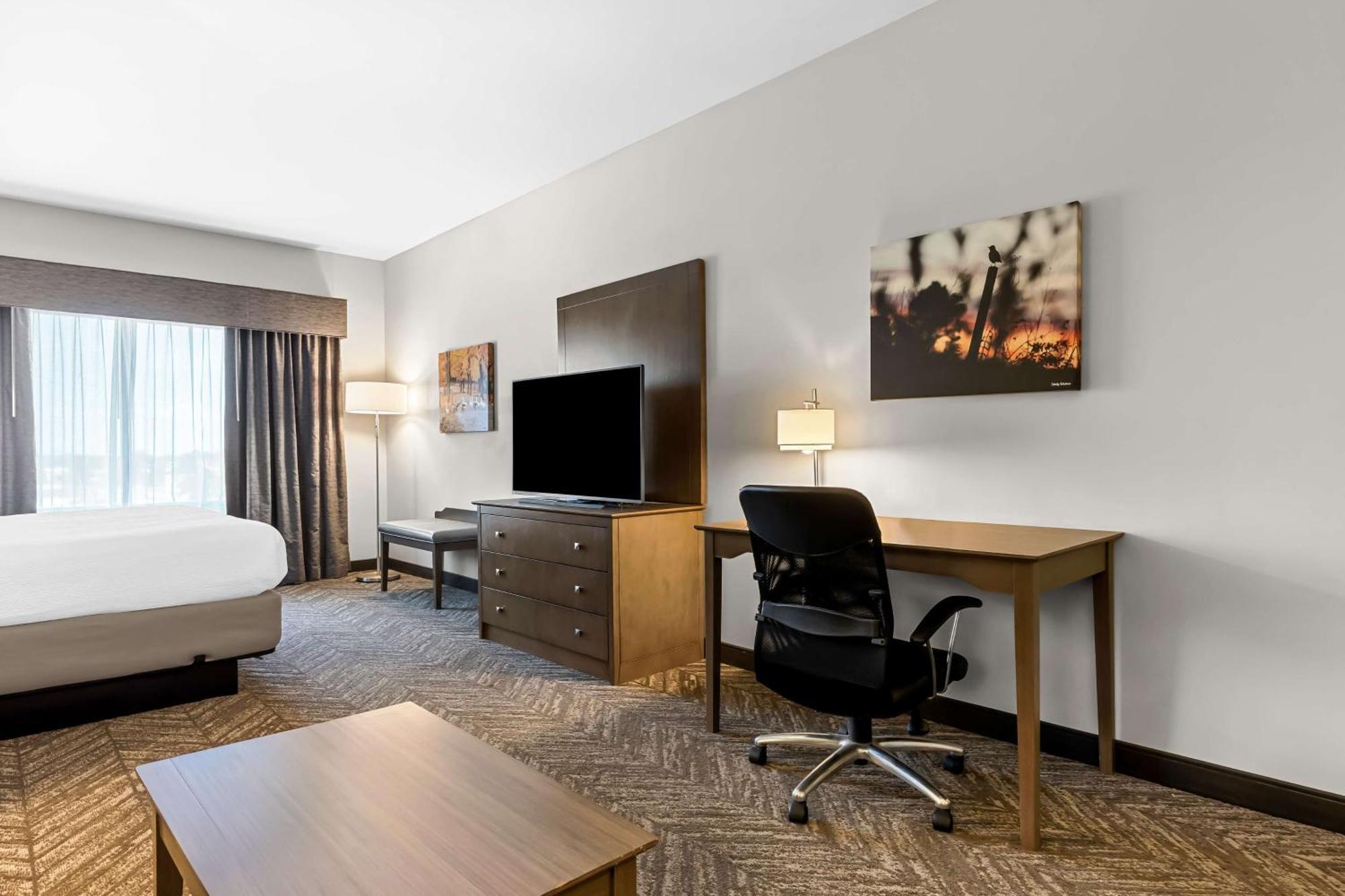 Best Western Plus Bolivar Hotel & Suites Esterno foto